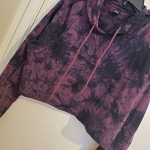 Tie dye crop hoodie